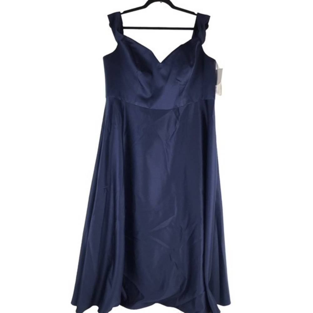 NWT DB Studio Celebrate Everything Dress Size 22